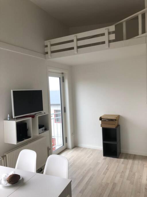 Ruba Apartments - Downtown - Marina - Old Town - توئِسهون المظهر الخارجي الصورة
